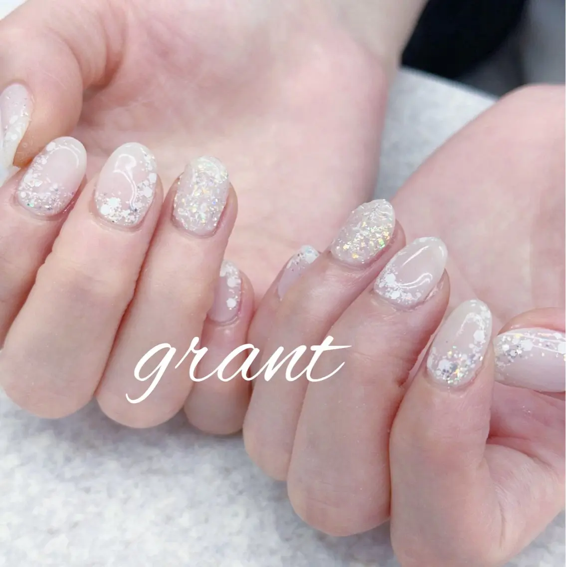 ネイル ホログラムネイル ブライダルネイル ハンドネイル nailsalon grantのネイルデザイン