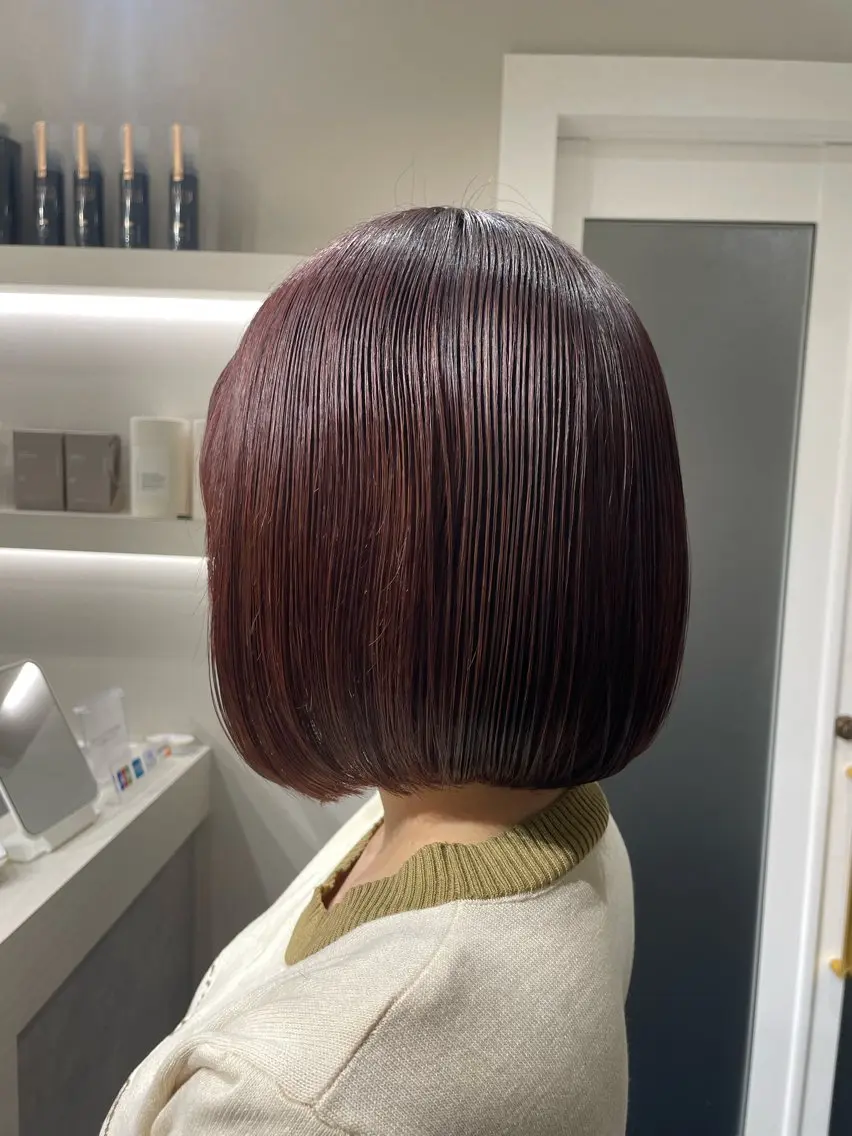 ショート カラー レッドカラー 🩰ニシムラヒカリ 半個室salon♡*のヘアスタイル