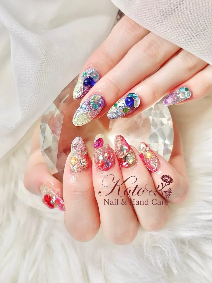 ネイル 長さ出し ジェルネイル 持ち込み ニュアンスネイル 赤色 ハンドネイル Nail Salon KOTOのネイルデザイン