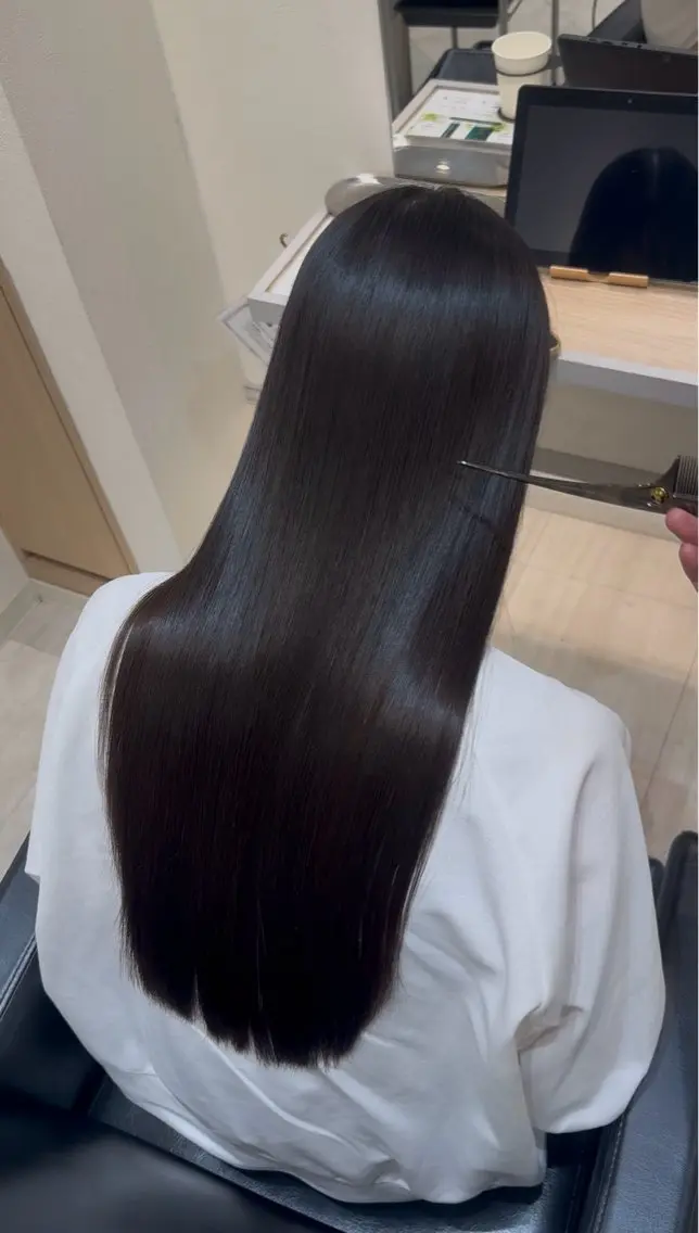 【髪質改善✨️】ぷるぷる‼️縮毛矯正+バイカルテトリートメントの写真