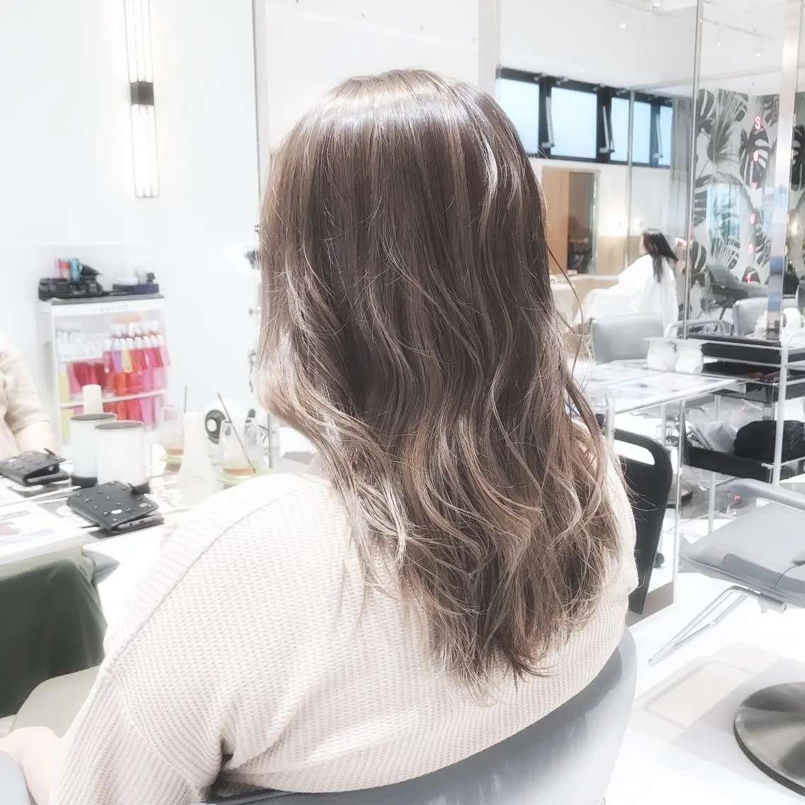 ロング カラー グレージュ ハイライトカラー ハイライト ボブ/ハイトーン 福生Radix 下田のヘアスタイル