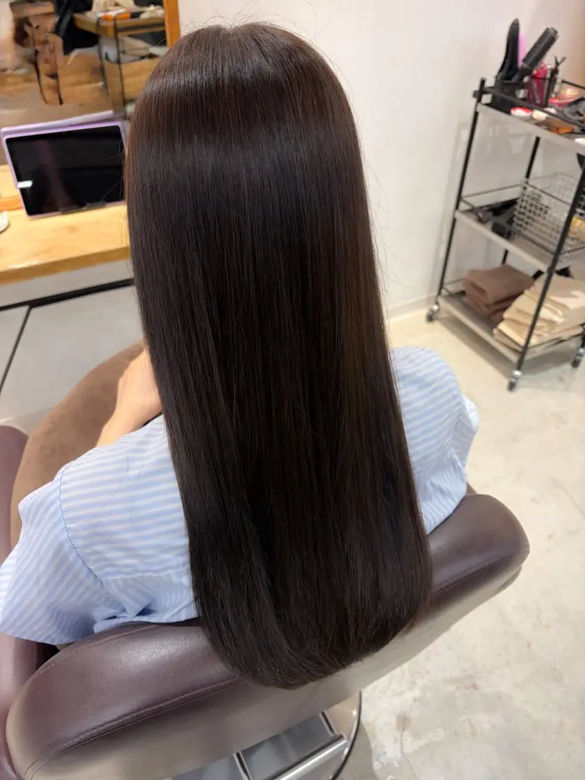 ロング かおり/似合わせ/ 透明感カラーのヘアスタイル