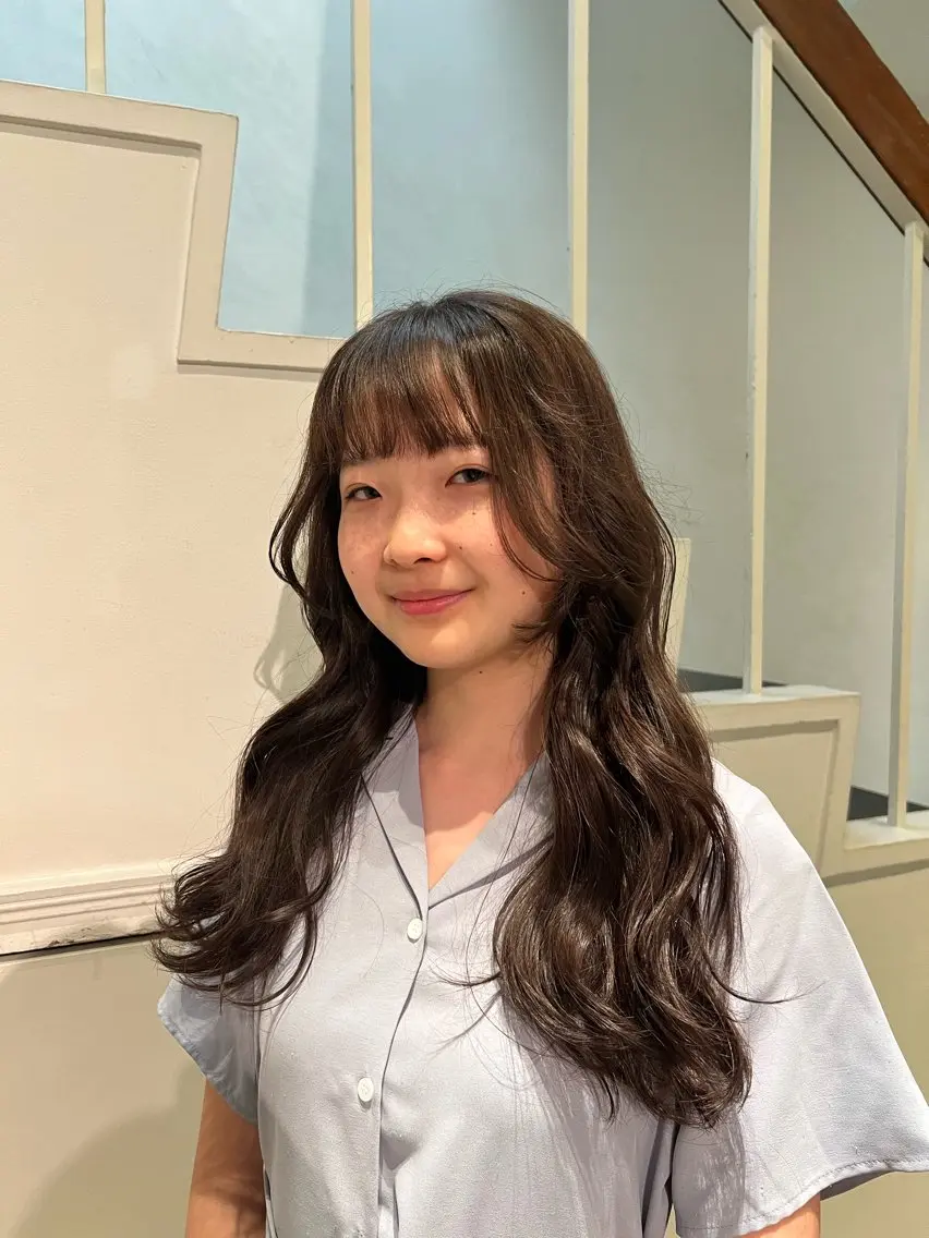 ロング カラー ムラコシヒカリ lapenseeのヘアスタイル