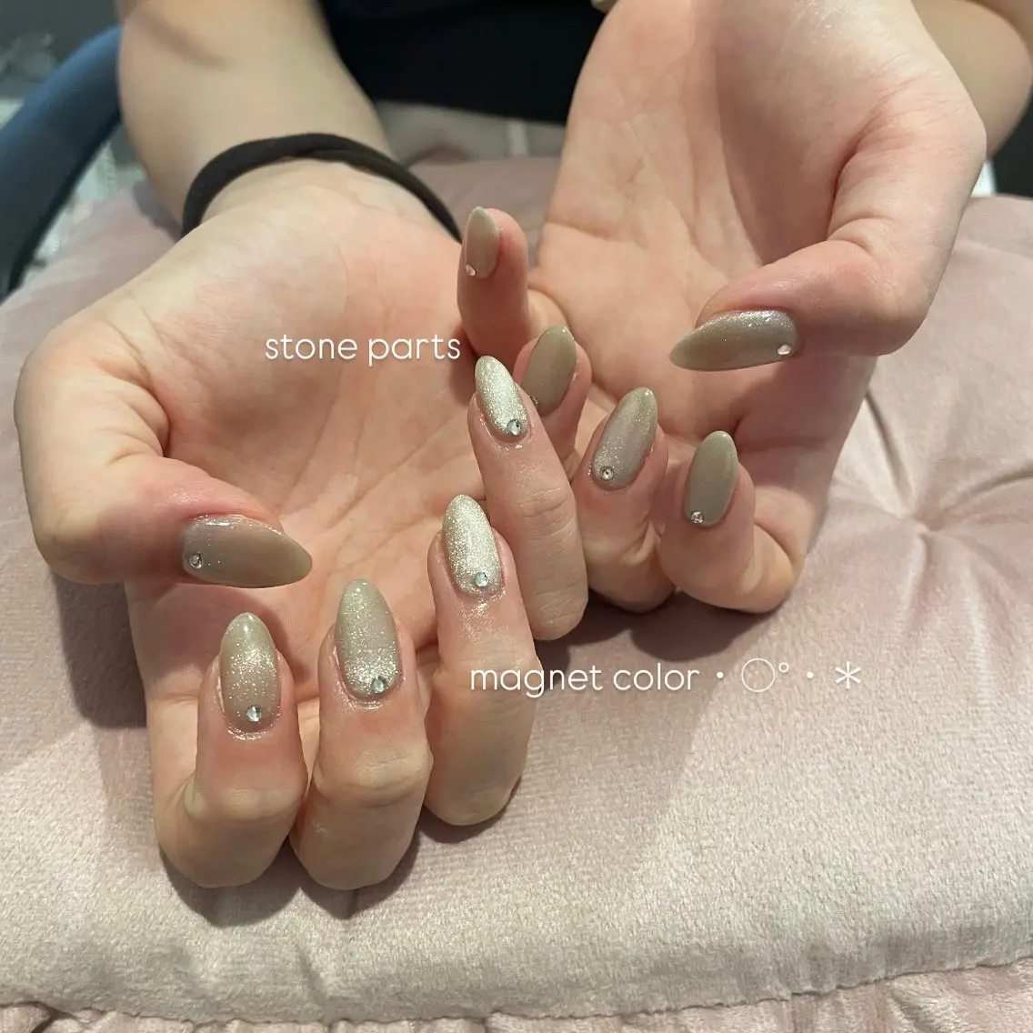 ネイル マグネットネイル petit luxe 🎀narumiのネイルデザイン