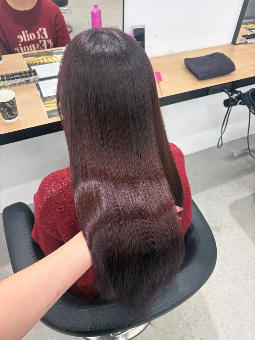 ロング カラー ブリーチ 髪質改善 トリートメント ヘアカラー 💗愛され暖色💗 ピンク/レッド💗のヘアスタイル