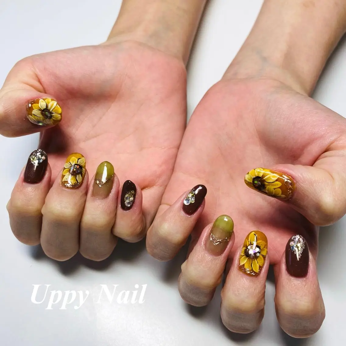 ネイル フラワーネイル Uppy Nail ukyoのネイルデザイン