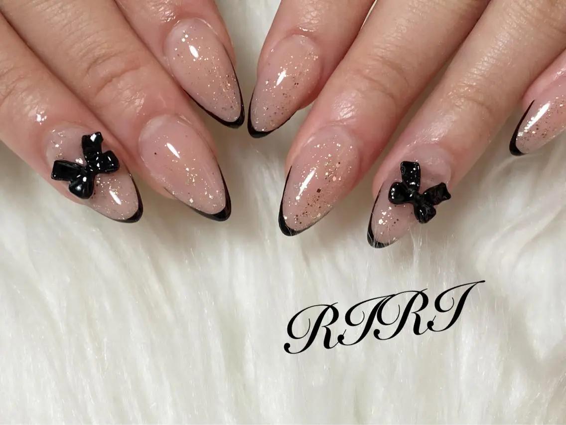 ネイル フレンチネイル ジェルネイル ラメ(グリッター) ロングネイル 大理石ネイル(マーブル) riri オーナーのネイルデザイン