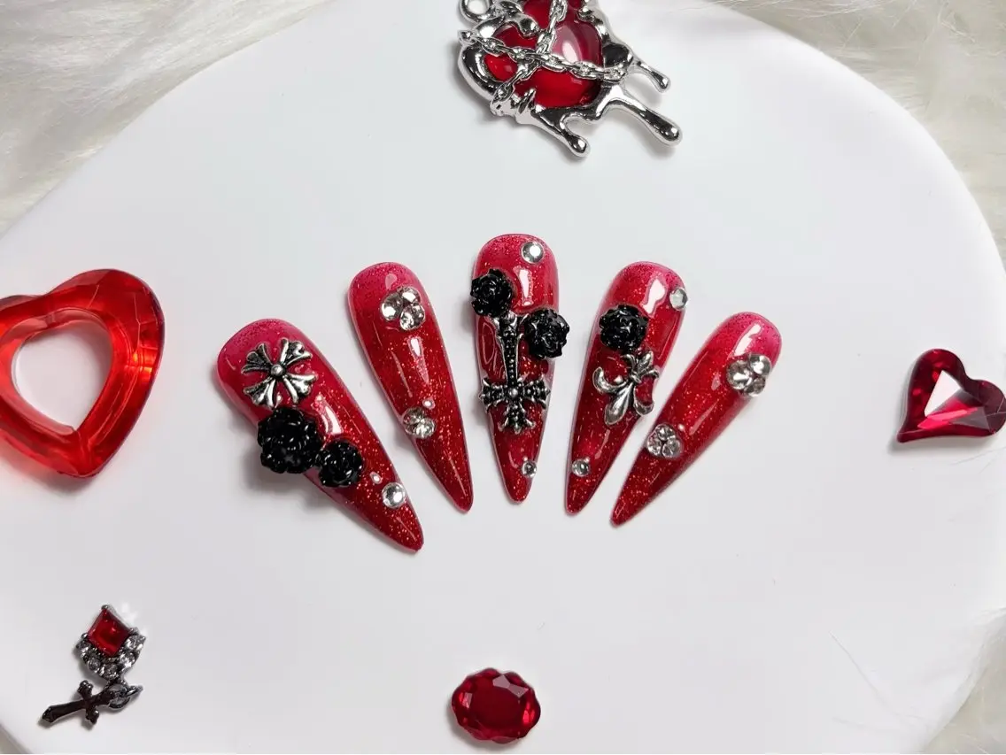 ネイル 長さ出し フットネイル ジェルネイル マグネットネイル 持ち込み YMT NailStudioのネイルデザイン