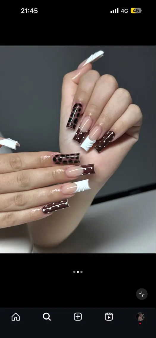 ネイル ハンドネイル HAPPI NAIL CALINのネイルデザイン