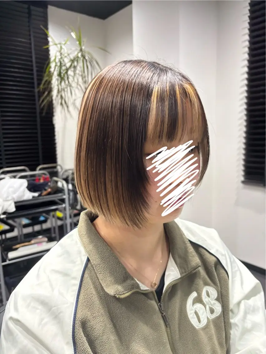 ショート ボブレイヤー ボブ 顔まわりレイヤー 顔周りカット レイヤーカット 福島 菜摘のヘアスタイル