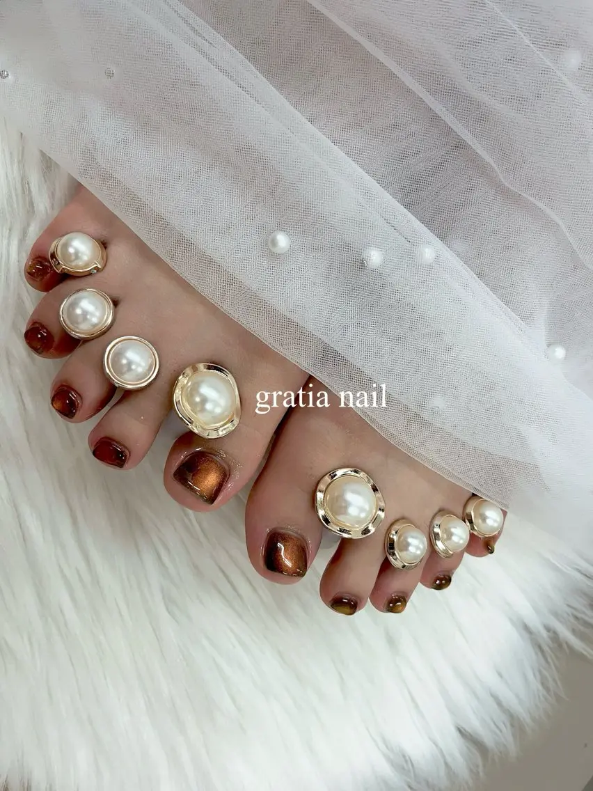 ネイル フットネイル gratia salonのネイルデザイン