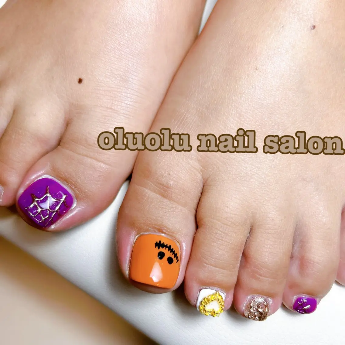 ネイル フットネイル ハロウィン oluolu nailsalonのネイルデザイン
