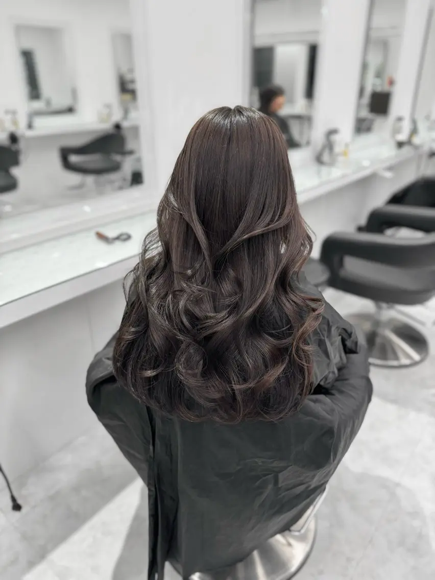 ロング カラー ブリーチ ダブルカラー ブリーチなしカラー 表参道指名1位💖 カラーの達人💗のヘアスタイル