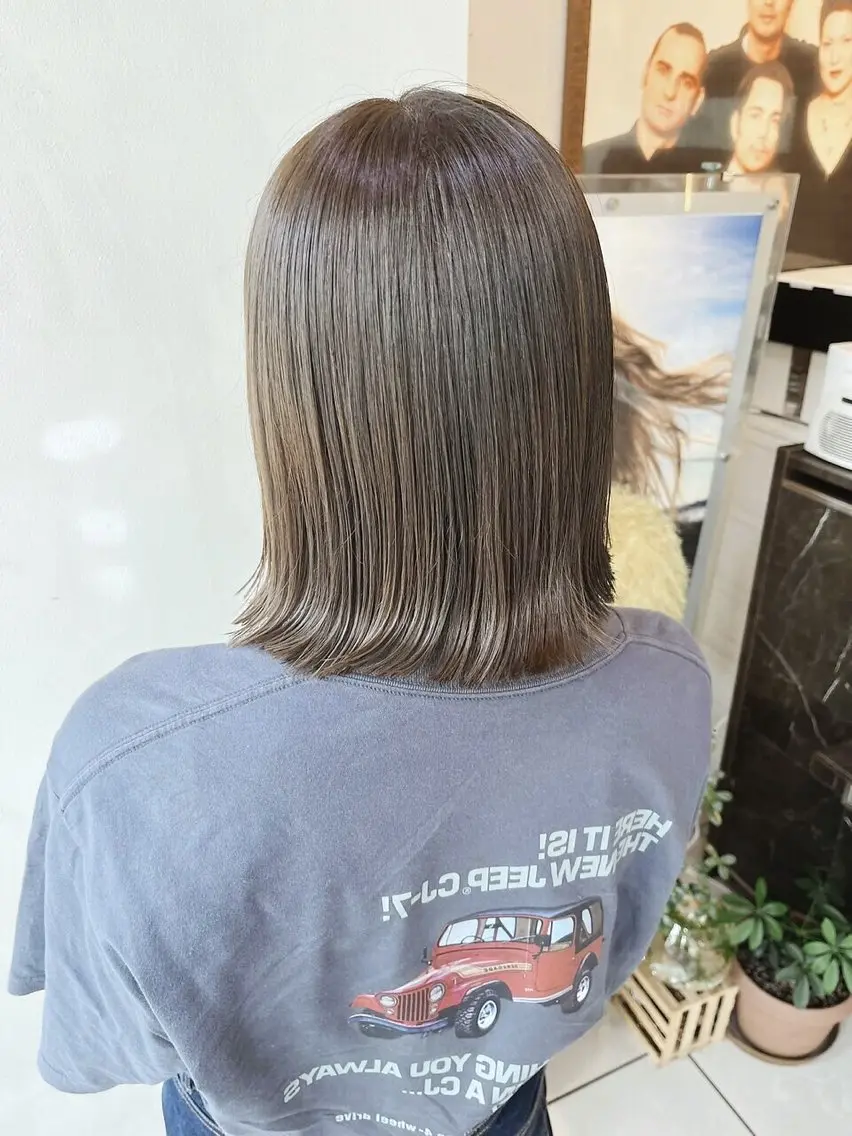 セミロング カラー ボブ カット VANCOUNCIL 松本のヘアスタイル