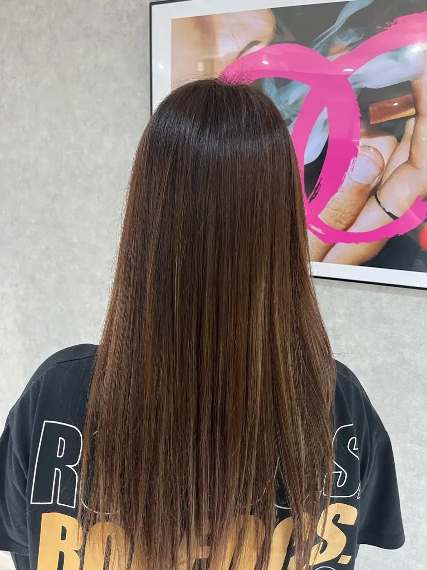 ロング ヘアカラー 茶園 空のヘアスタイル