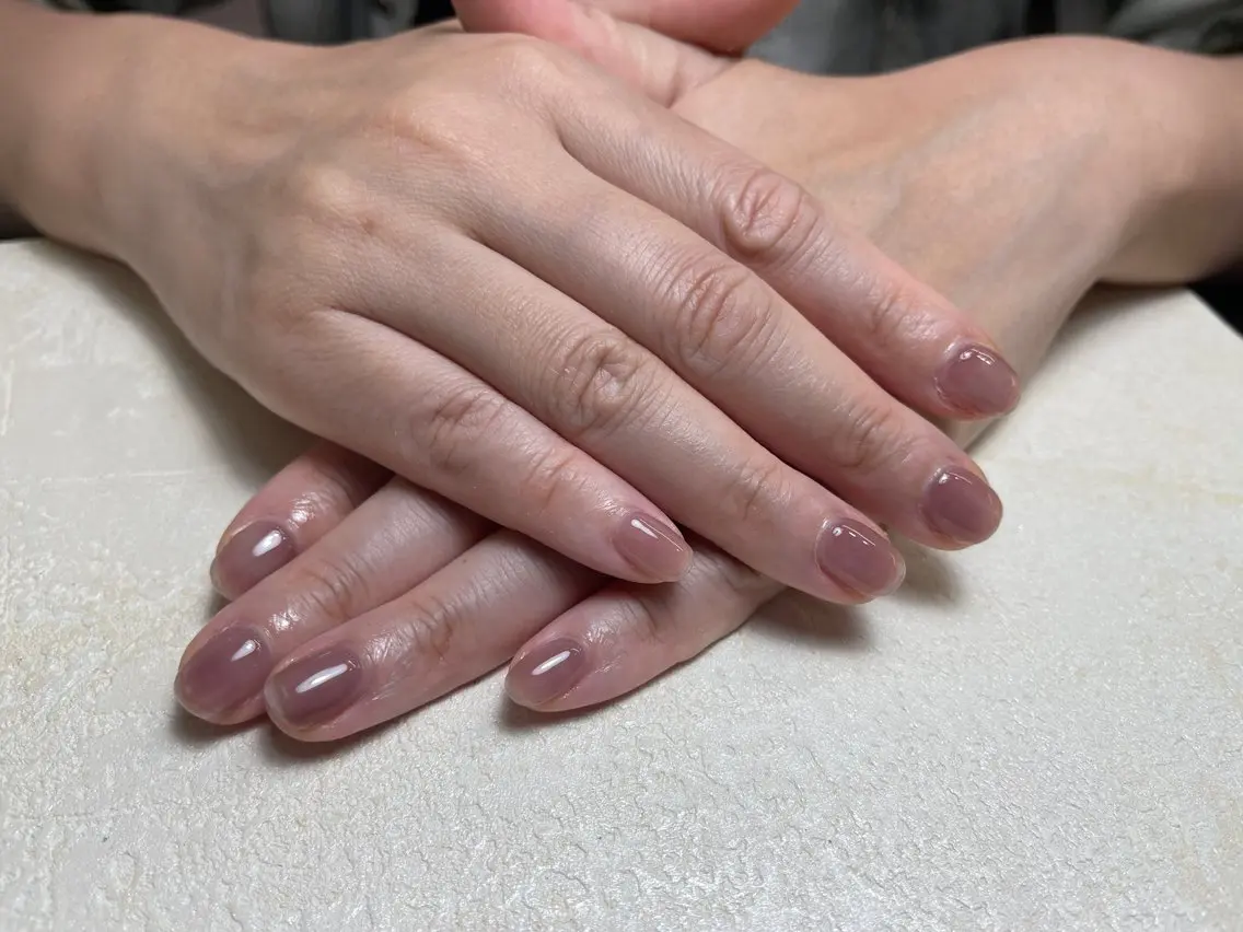 ネイル チークネイル フレンチネイル ジェルネイル ラメ(グリッター) ラメグラデーション MEO NAIL 中野 研修ネイリストのネイルデザイン