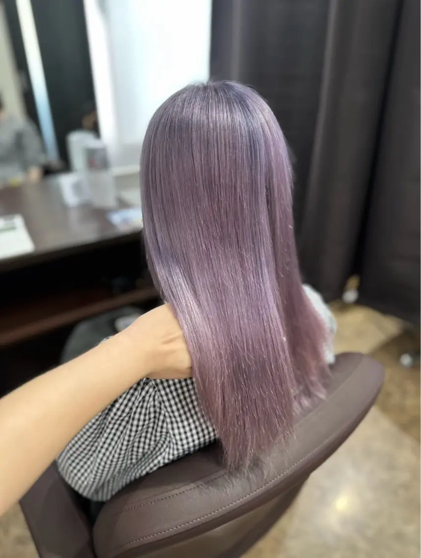 カラー ブリーチ ラベンダーカラー ピンクカラー ピンクラベンダー TOMOMI /フロレゾンのヘアスタイル