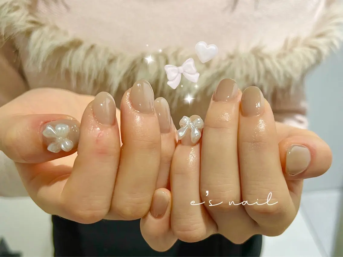 ネイル e’s nail Lumièreのネイルデザイン