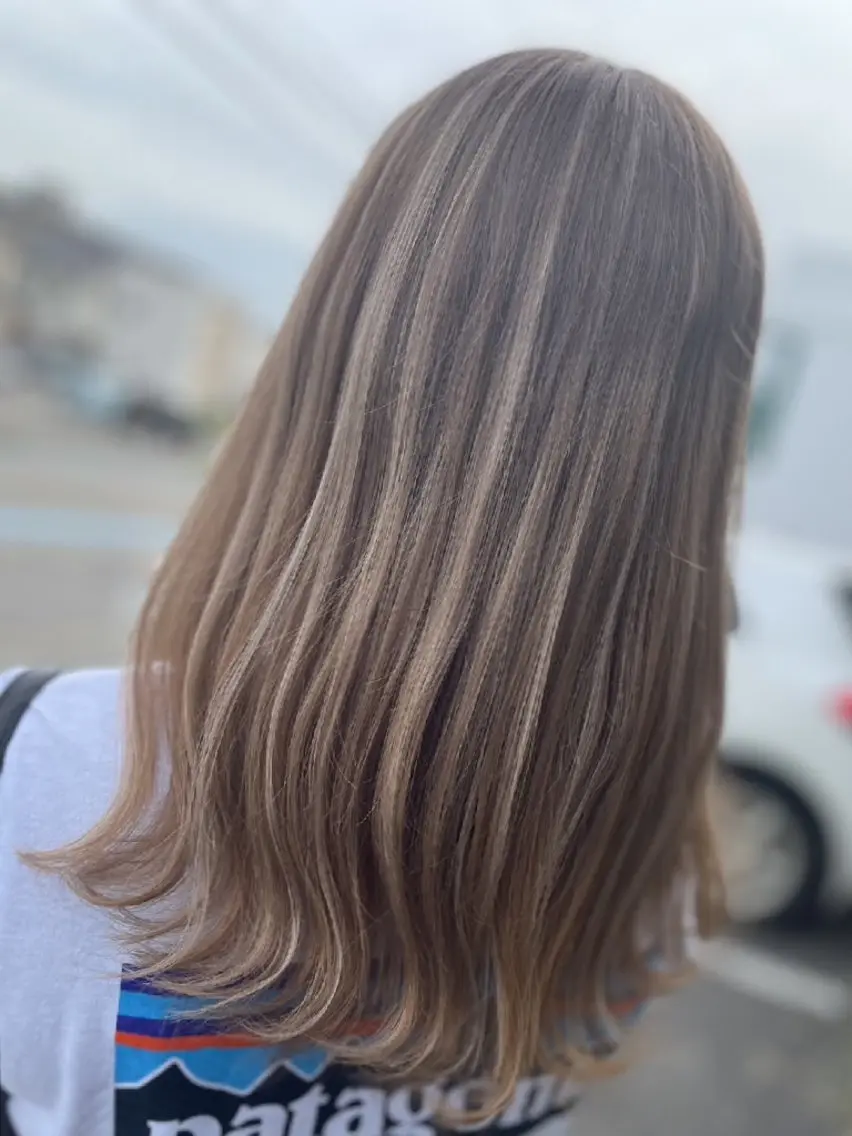カラー ハイライトカラー シールエクステ🎀 ホシノ🕒ユウカのヘアスタイル