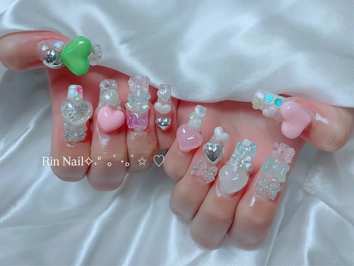 メンズ ネイル べっ甲ネイル チークネイル フラッシュネイル フラワーネイル フットネイル ハンドネイル Rin Nail Shinokuboのネイルデザイン