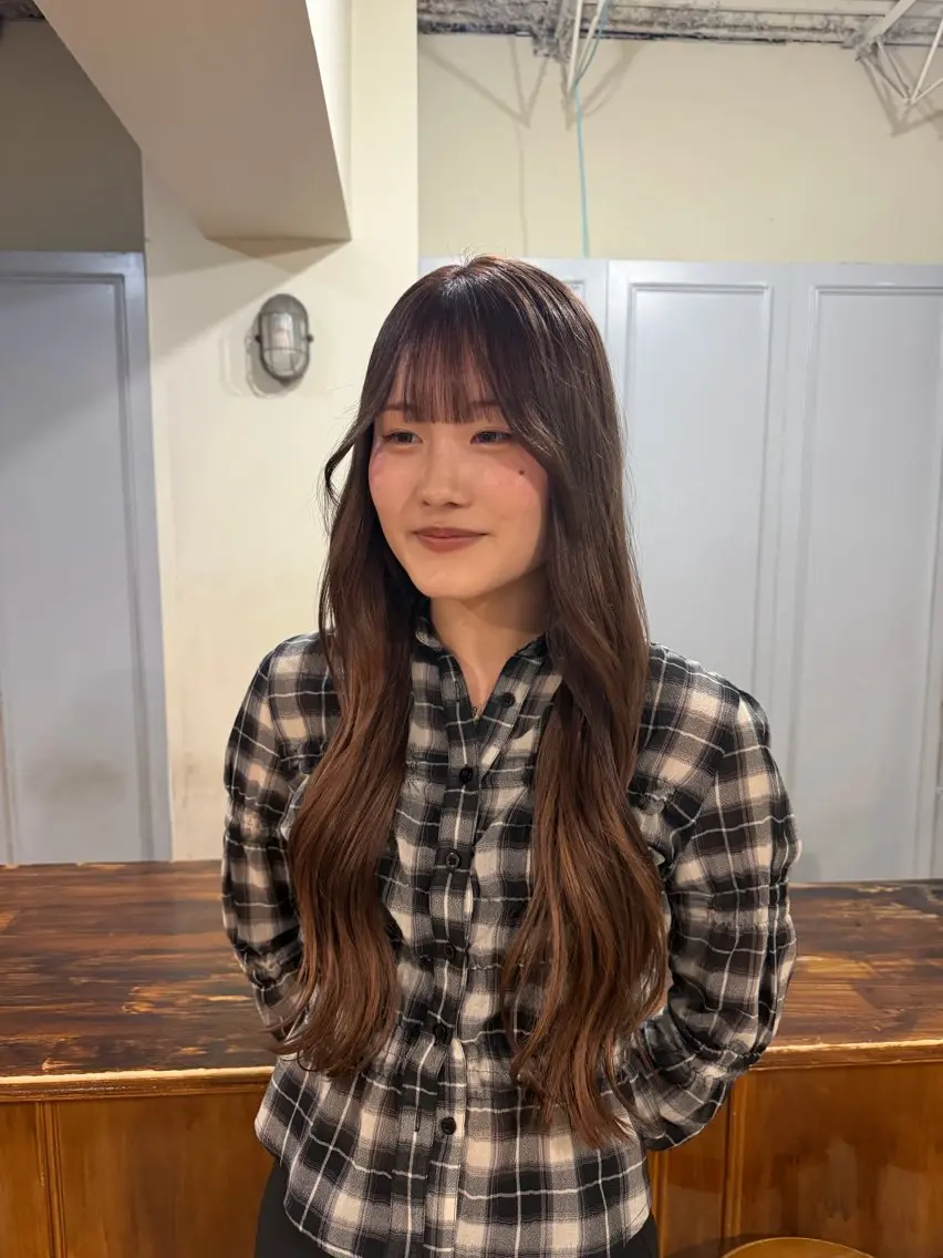 ミディアム カラー カット ヘアカラー 🤩噂のMr.髪ポジ ティブ®️yu🤩のヘアスタイル
