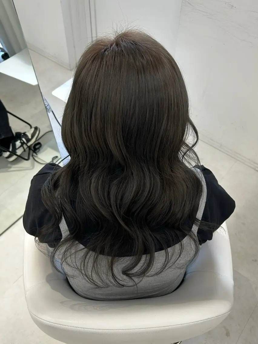 カラー 透明感カラー グレージュ ヘアカラー トリートメント juve.大分/ 秋月ひとはのヘアスタイル