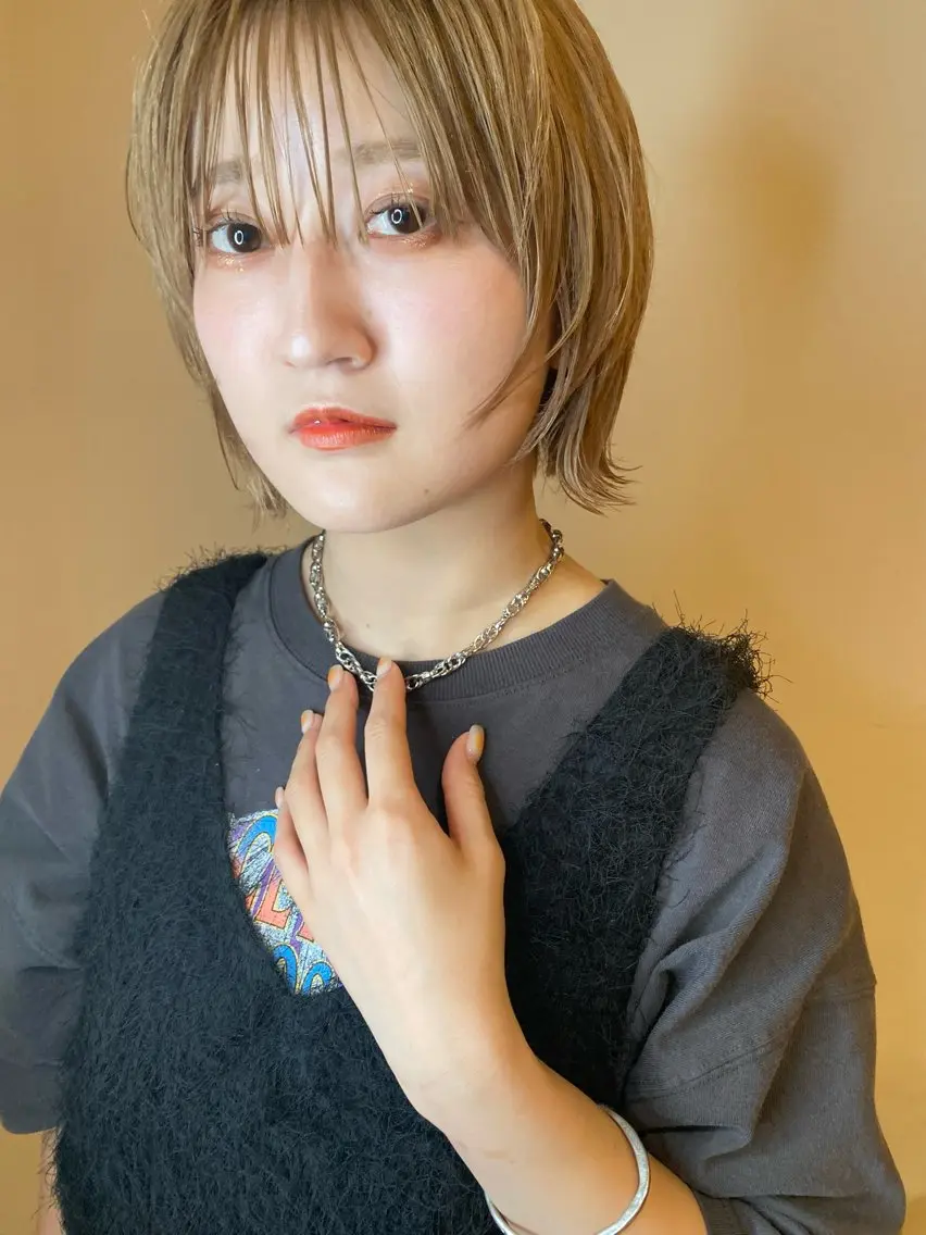ショート 軍司 美夏のヘアスタイル