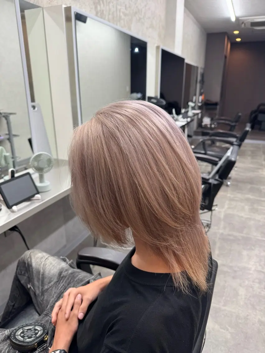 メンズ メンズブリーチ メンズハイトーン ヘアカラー fand / HINAのヘアスタイル