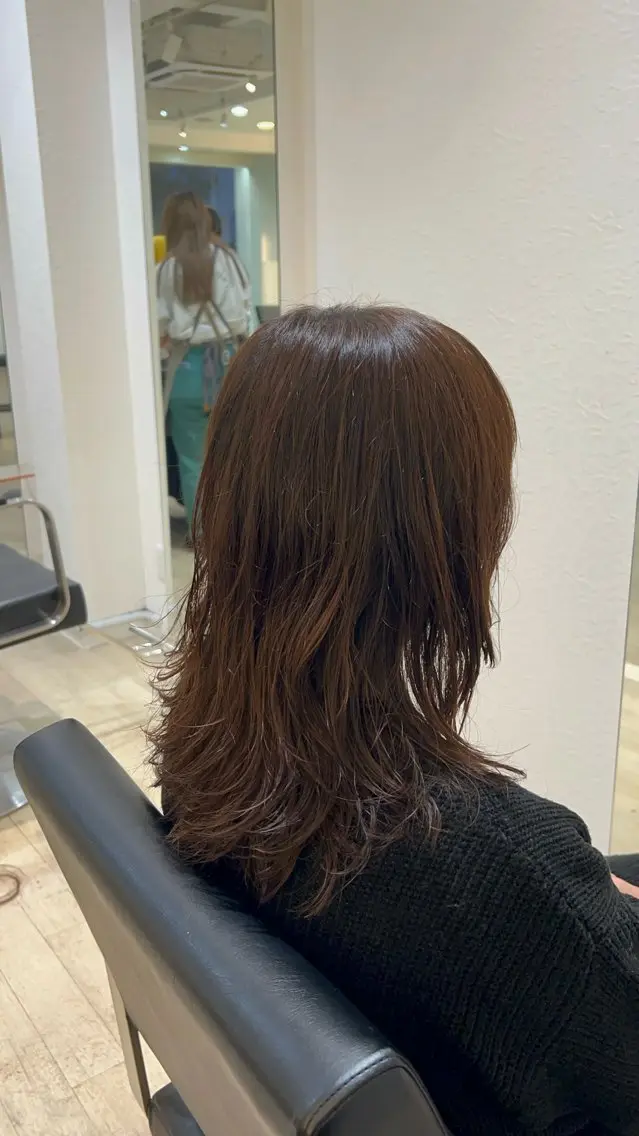 ミディアム くせ毛 レイヤーカット 山下泰誠 TIDEHAIR🌱のヘアスタイル
