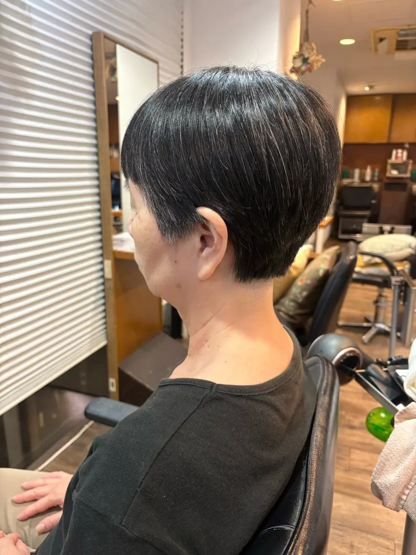 ショート 扇 空のヘアスタイル