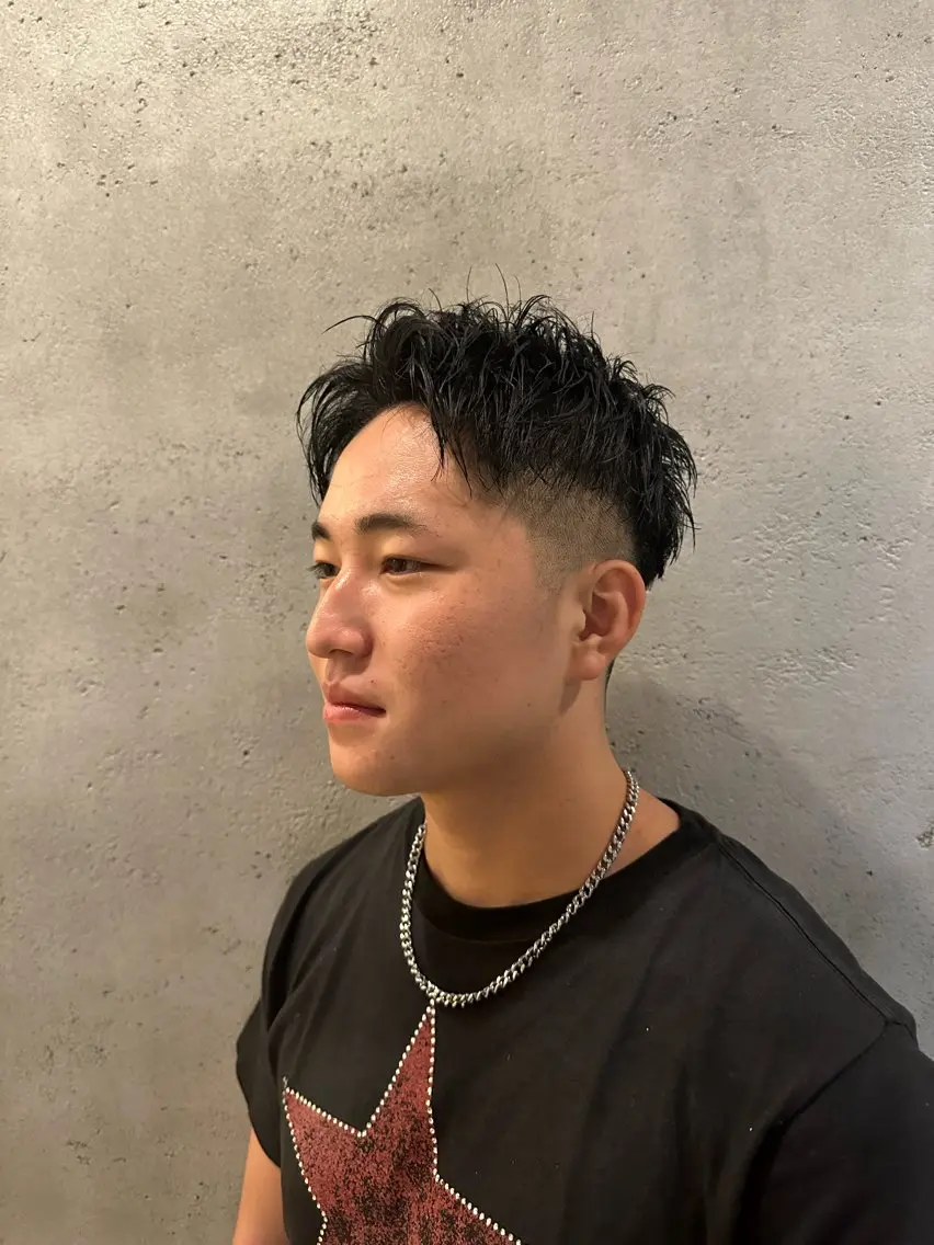 ショート メンズ アップバング フェードカット スキンフェード ショートヘア 溜一太／似合わせ/ メンズカットのヘアスタイル