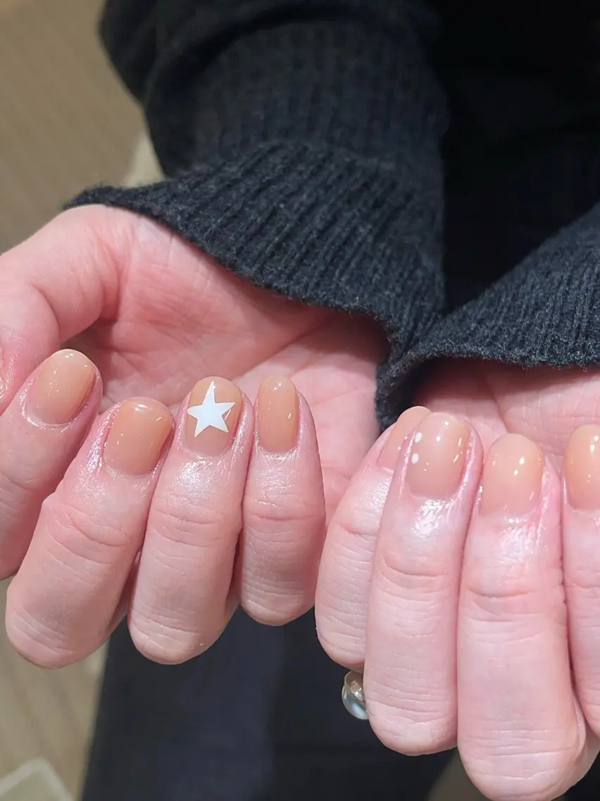 ネイル 長さ出し フレンチネイル 韓国ネイル マグネットネイル マグネットフレンチ sun nail池袋 モデル募集のネイルデザイン