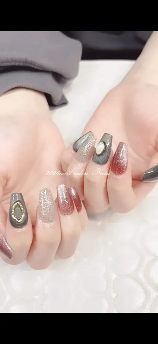 ネイル 長さ出し フラッシュネイル マグネットネイル ミディアムネイル nailsalon Natuのネイルデザイン
