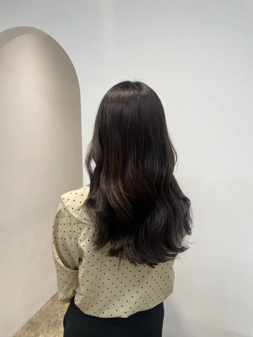 セミロング アッシュ アッシュブラウン 𝘚𝘶𝘻𝘶 𓂃𓈒𓏸のヘアスタイル