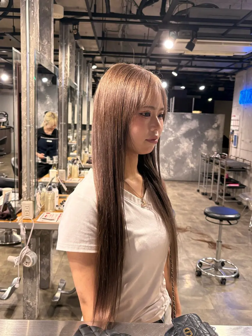 ロング カラー ヘアカラー ハイトーン 横浜💞ミオのヘアスタイル
