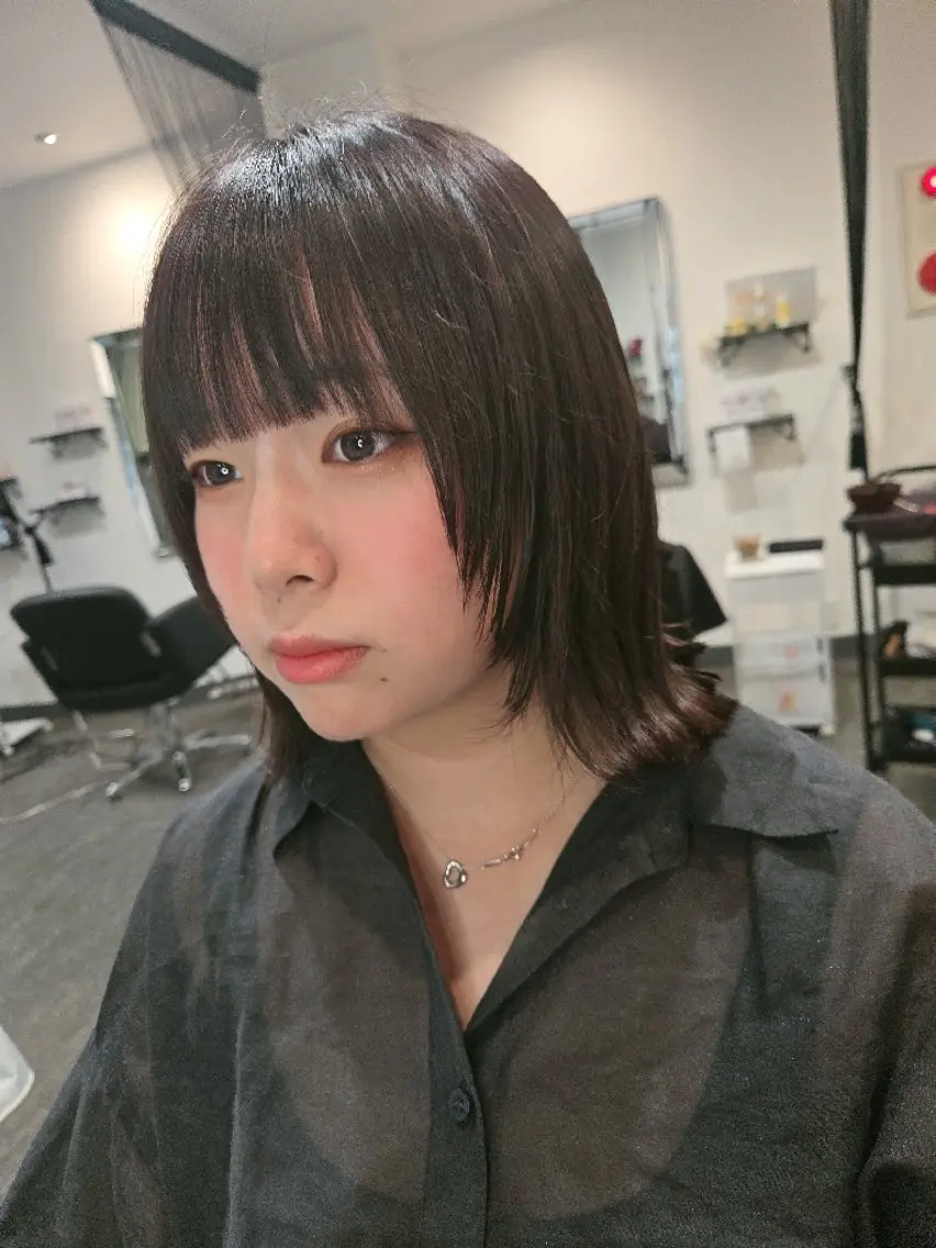 ミディアム ボブレイヤー ボブ レイヤーカット カット LEE HANAのヘアスタイル