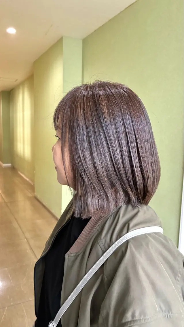 ミディアム 縮毛矯正 トリートメント カット ヘアカラー トリートメント &.TIGRE 秋田弥生のヘアスタイル