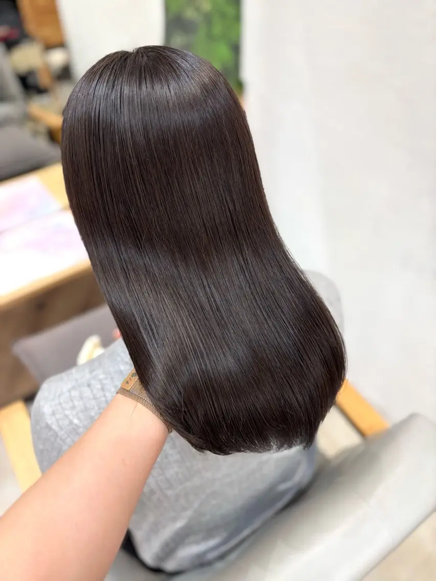 ミディアム 髪質改善 トリートメント ヘアカラー オリーブカラー/ ピンクカラー/みさきのヘアスタイル