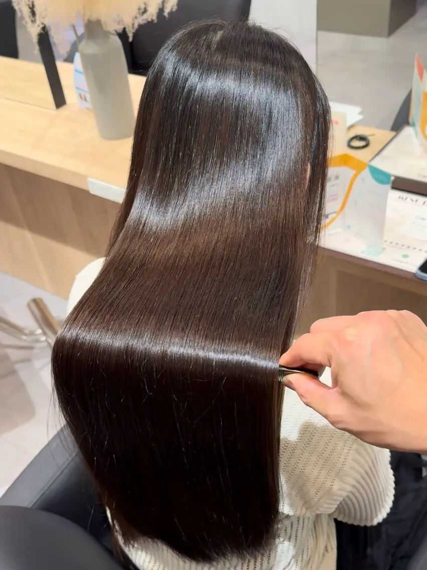 ロング 片山 輝のヘアスタイル