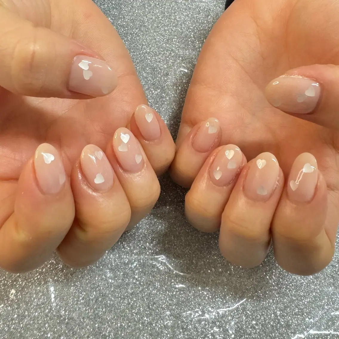 ネイル ハンドネイル VIERU 🌈🎀💖のネイルデザイン