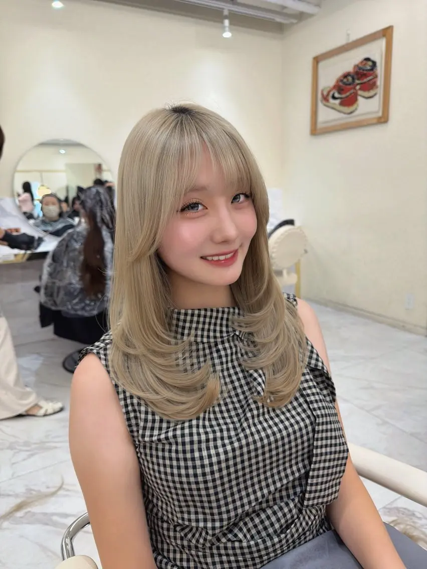 ロング カット hiyori🎀 トレンドレイヤーのヘアスタイル