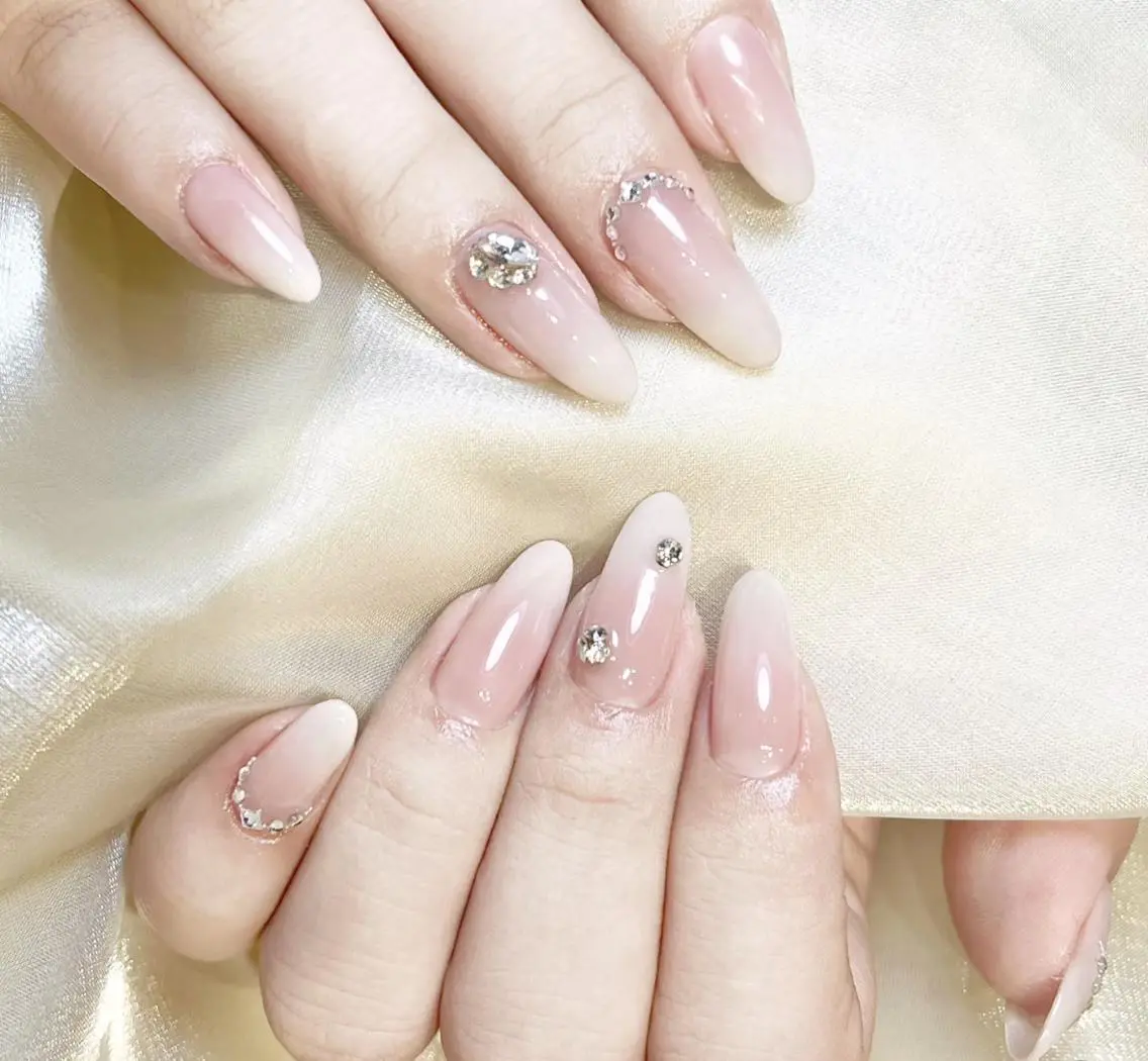 ネイル ハンドネイル Pure&Rich Nailのネイルデザイン