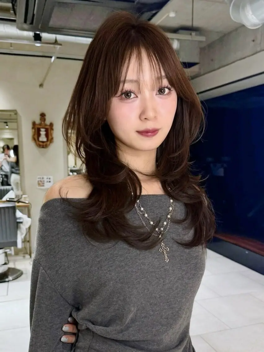 ロング カラー ハッシュカット 韓国風ヘア レイヤーカット カット ヘアカラー NEWTON 🌟カットモデル募集のヘアスタイル
