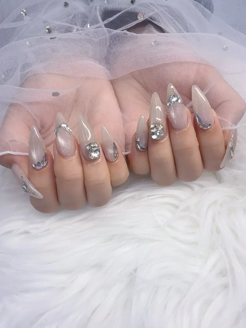 ネイル キラキラネイル 韓国ネイル ワンカラーネイル ワンホンネイル Lance nailのネイルデザイン