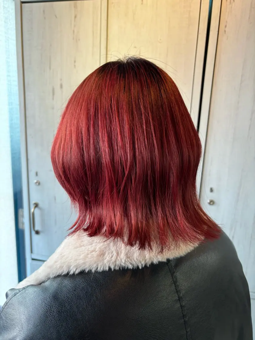 ミディアム カラー オレンジ オレンジレッド レッドカラー カット ヘアカラー トリートメント 下河 美友のヘアスタイル