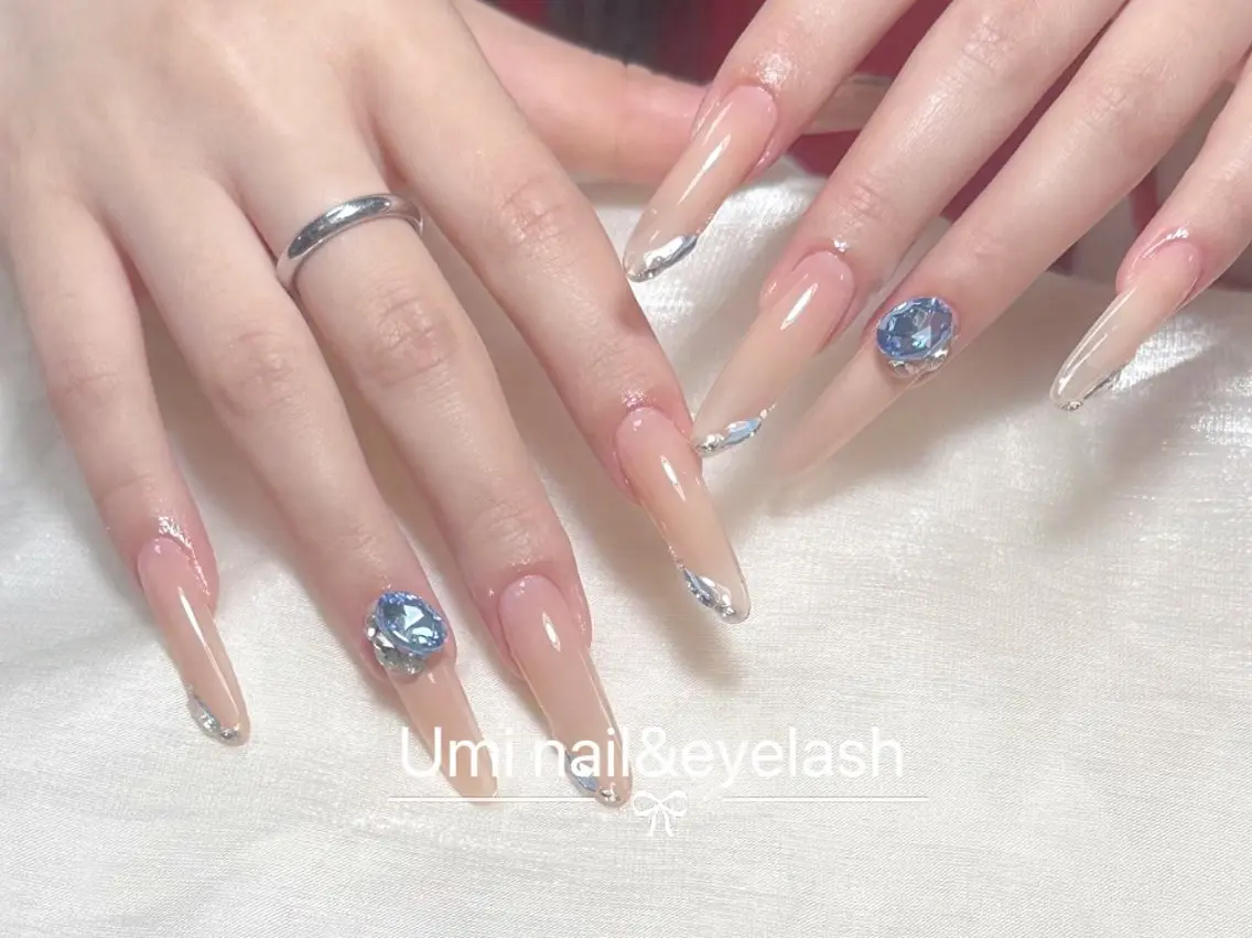 ロング 韓国風ヘア ハンドネイル ハンドケア Umi nail& eyelash ゆみのマツエク・マツパデザイン