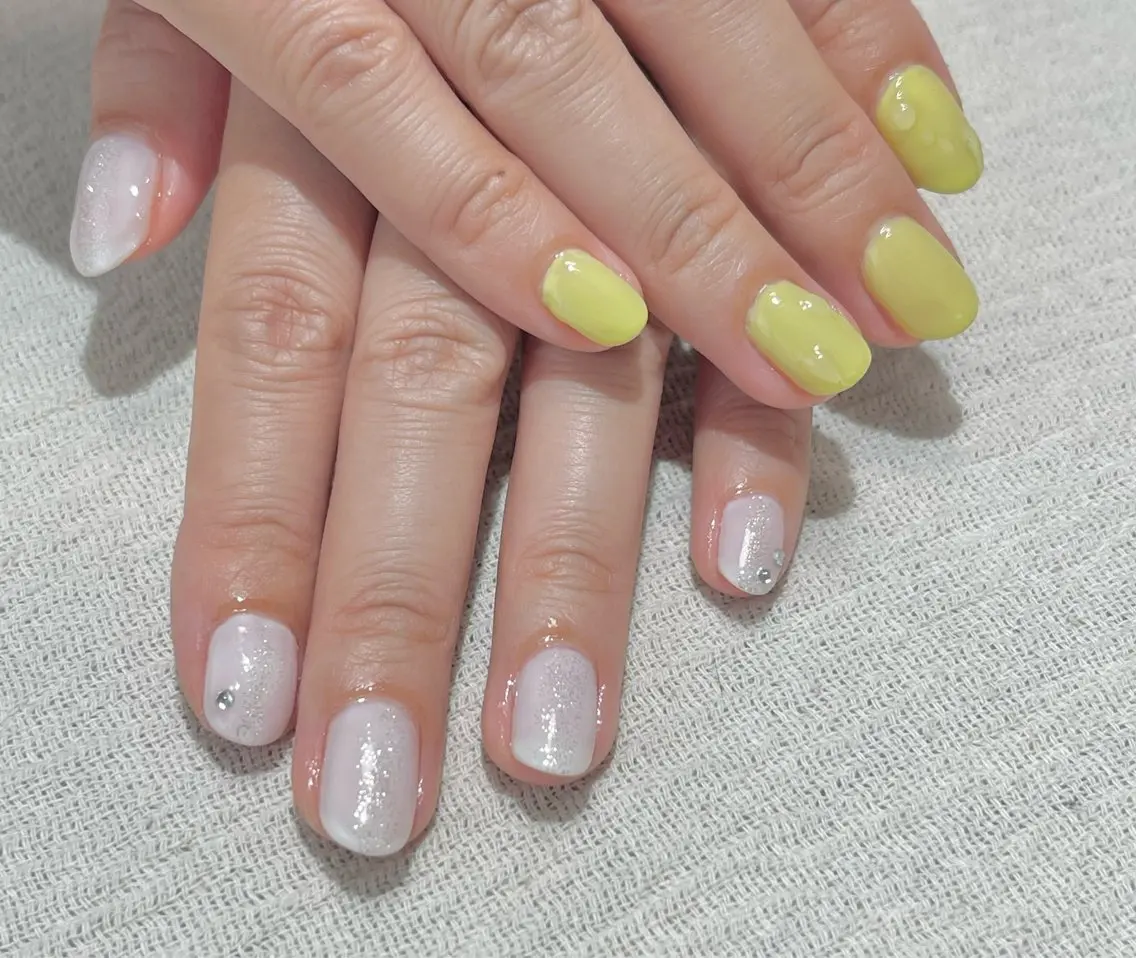 ネイル キラキラネイル nanairo nailのネイルデザイン