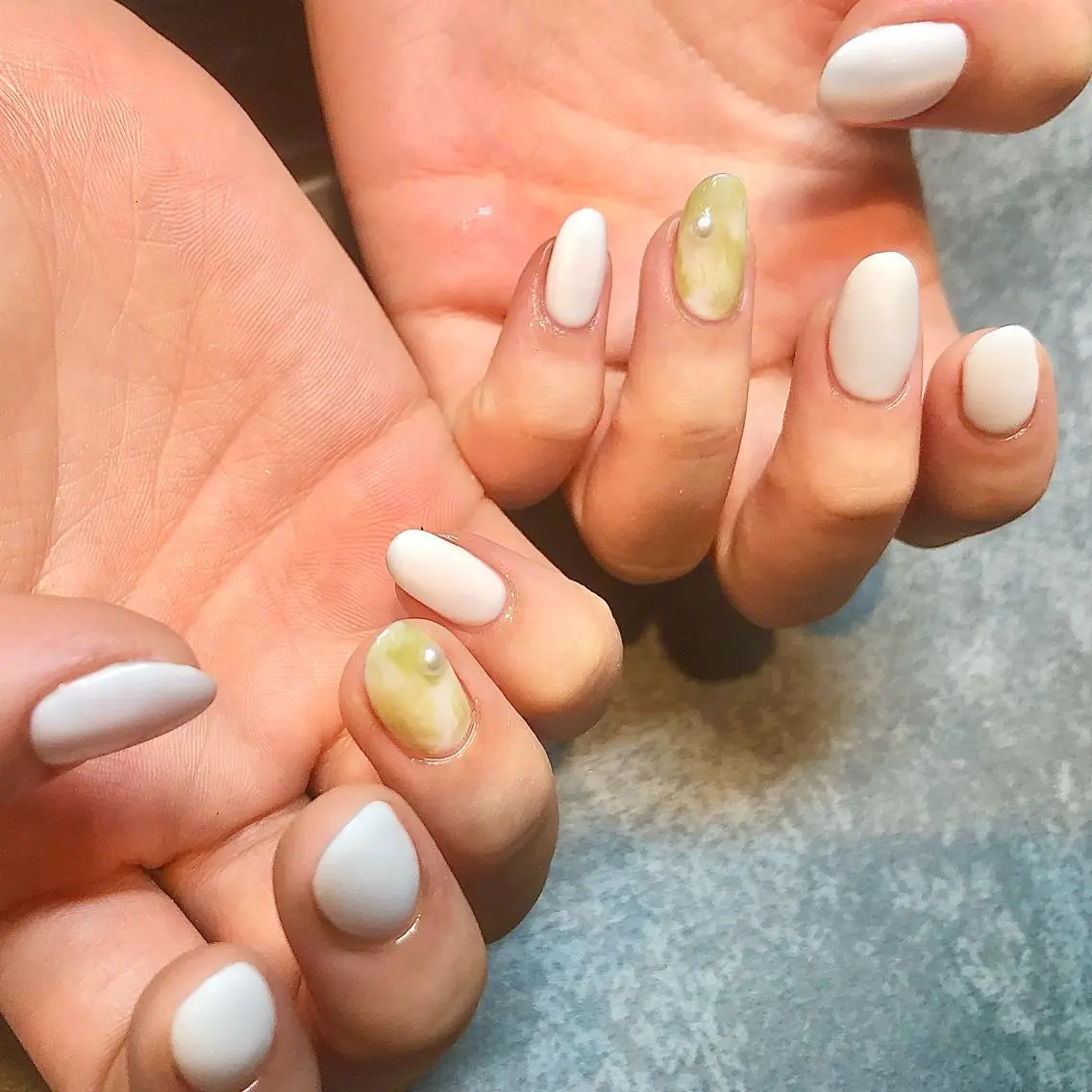 ネイル シンプルネイル 望月 亜沙美のネイルデザイン