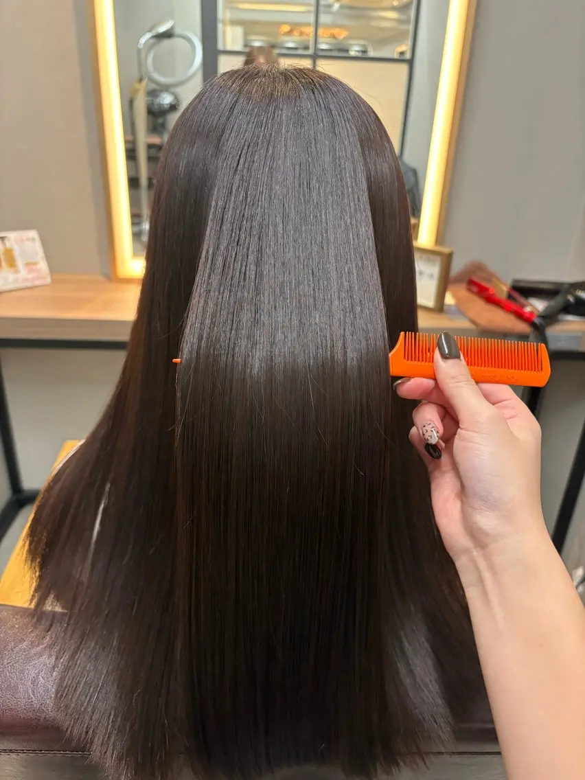 ロング ヘアカラー 💋柔らかい艶カラー /Noa🌺のヘアスタイル