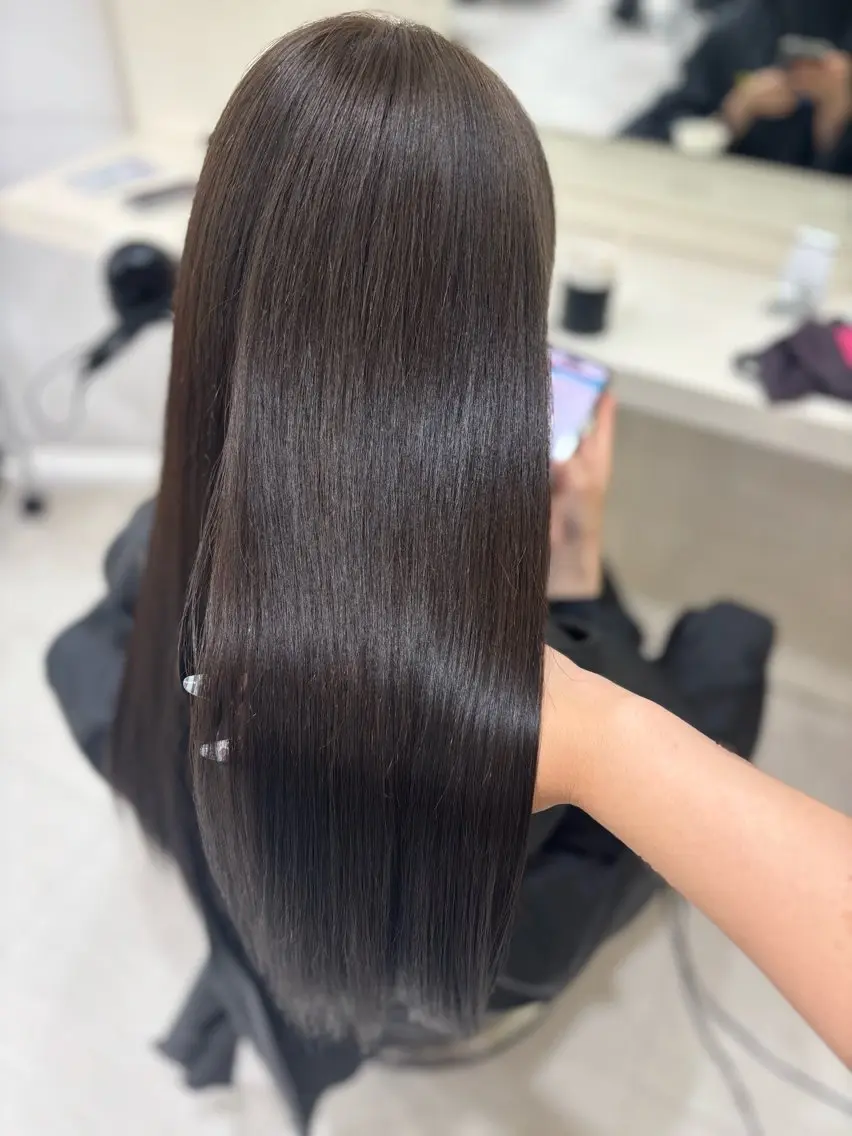 ロング カラー ロング ヘアカラー トリートメント 🌿‬透明感カラー 🫧ひなの🧸のヘアスタイル